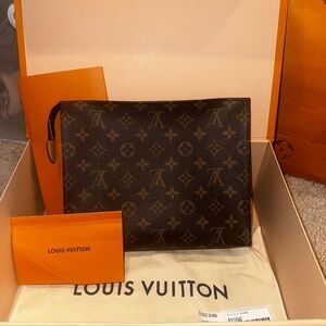 Louis Vuitton 26 toiletry bag. (Discontinued from LV)